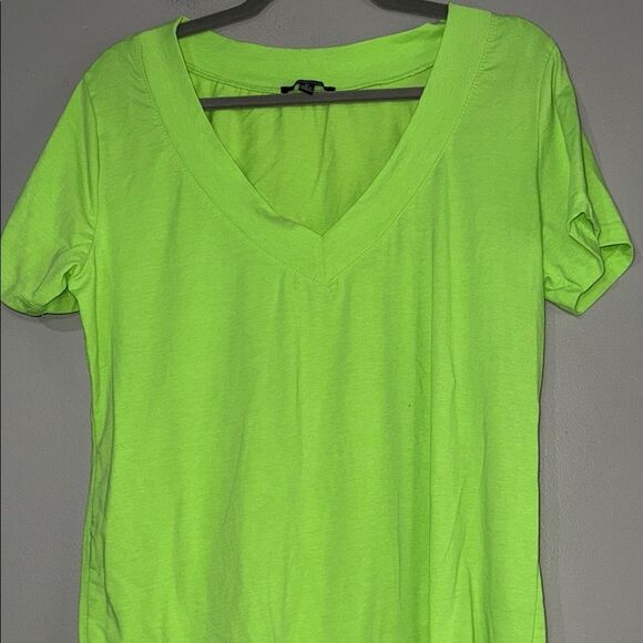 Ambiance Green Relaxed Short Sleeve T-Shirt - Picture 5 of 11